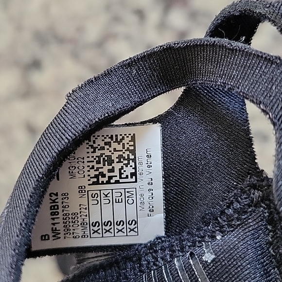 new balance studio skin - Picture 3 of 9